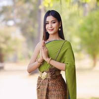 សំឡេងដើម - ម៉ន សុវណ្ណរត្តនា