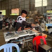 original sound - Is Me Zhee HoVv