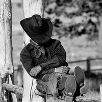 الصوت الأصلي - OuTxRaymond