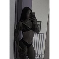 lauraleon950