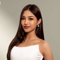 พี่จ๋าหลับตาไว้