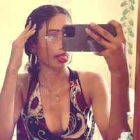 anisa_.fiji