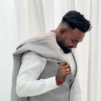 jeevan_8818