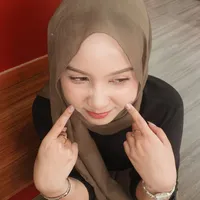 st4y with u