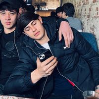 insta ayxn.033