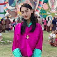 uzee026