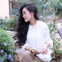 nhạc nền - Koj Yog Txhua Yam