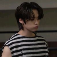 skz_749