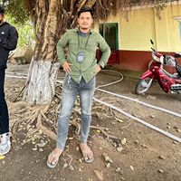 យឺនវី ហ្សាវីនfb