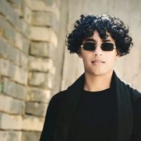 0q_j_