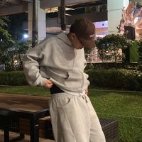 bust it open x make it rain