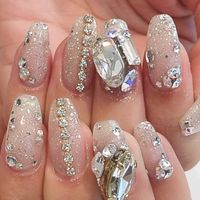 nail__m