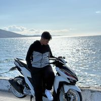 em1rhan48_