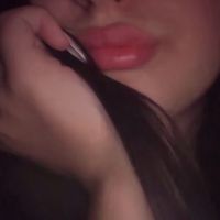 ninahakimi0