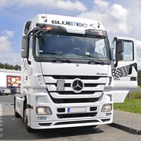 mercedes_benz893