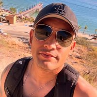 uziel051993