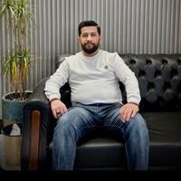 دایە دڵی من چەندە خەمبارە