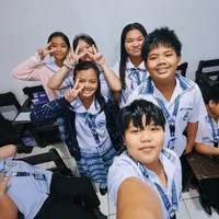 Nasa iyo na ang lahat