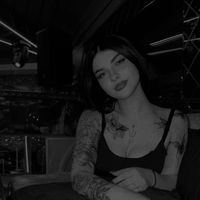 mia.ellla
