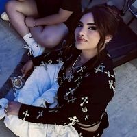 girl_iconic_kimos