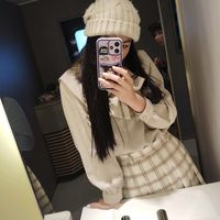 zhavia718