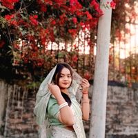 নিজস্ব শব্দ