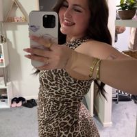 thatbrunettesurfergal