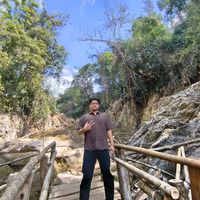 nay.lin.aung2651