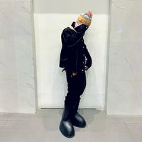 user0900384929