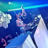 Dawai dj thalia drell