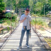 เสียงต้นฉบับ - ツpȏm:•.เป็นใคร?