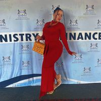 officialnicolemartinez