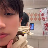 hugonaula_593