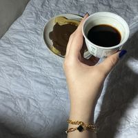 متبرية من ذنوبكم