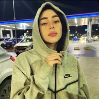 HOLA