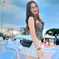 yuy_wanida