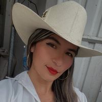 bucyyessenia