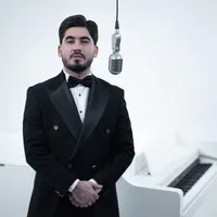 Lucas TM _ Shayat