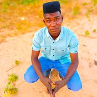 user1920171882561