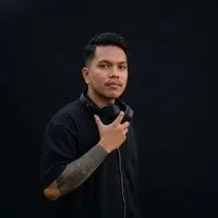 DJ ADIT ON THE MIX OH HAI SAYANGG