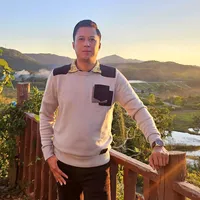 ချစ်သောကမ္ဘာမြေ