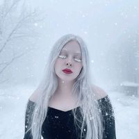 В метре друг от друга