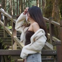 vivievia29