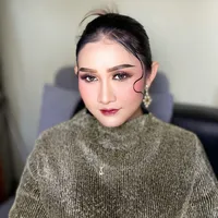 Cinta Luar Biasa