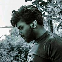 Un Vizhiyil Vizhunden