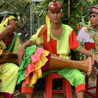 nhạc nền - Ngọc Lợi