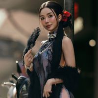nhạc nền - CINDY LƯ