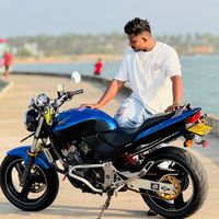 shevon_fernando_bike