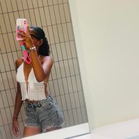 j_ahmelia