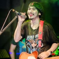 เสียงต้นฉบับ - วุฒิ ป่าบอน พาราฮัท